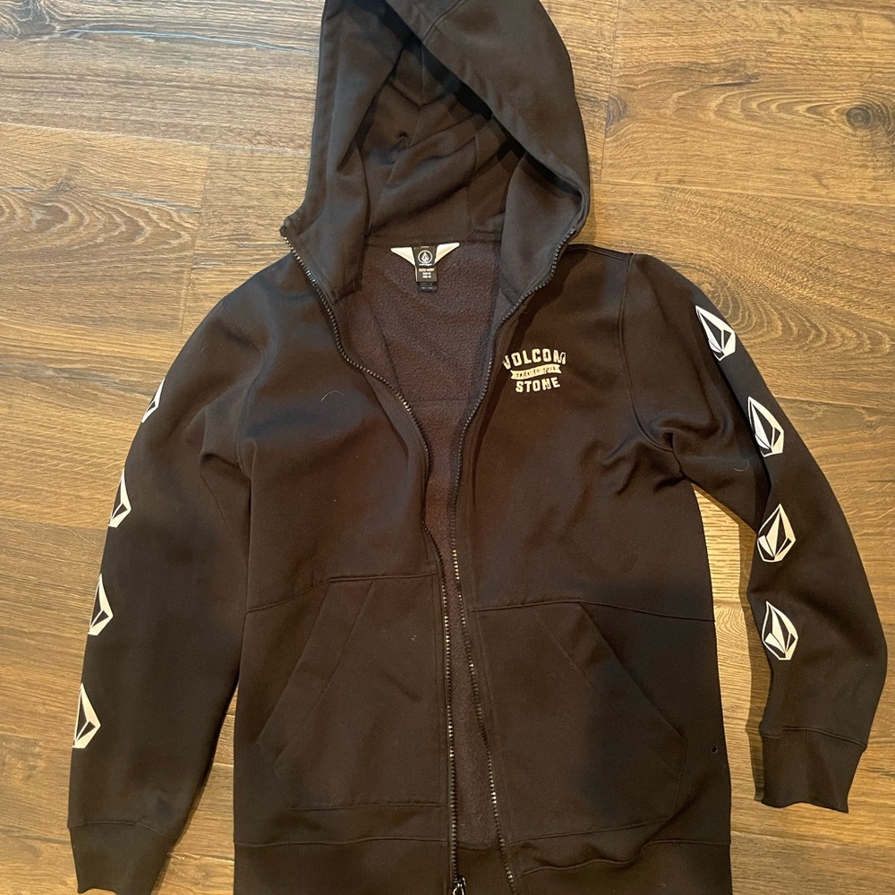 volcom zip up sweatshirt kid Medium